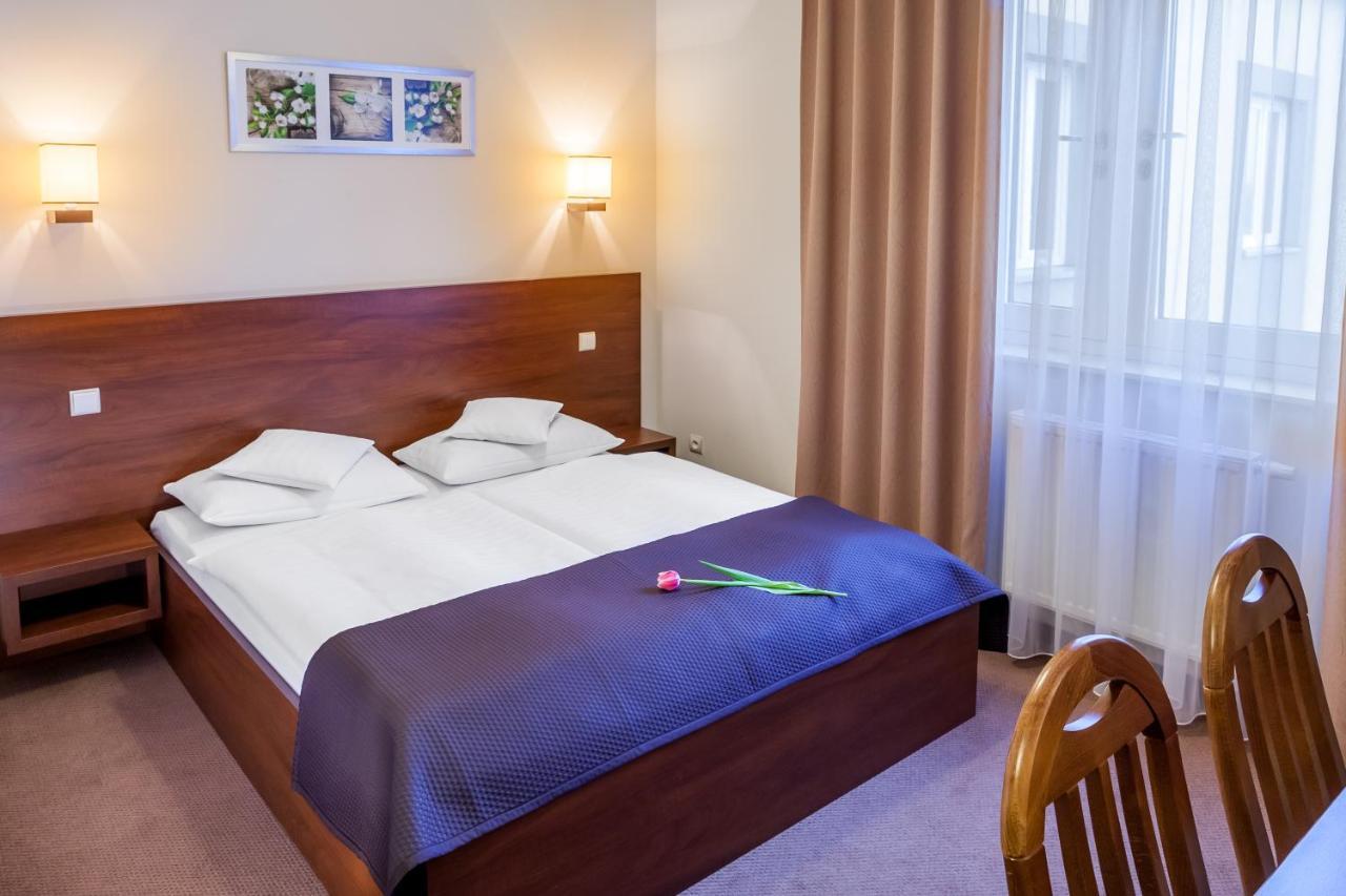 Hotel Mikulski Gliwice Extérieur photo